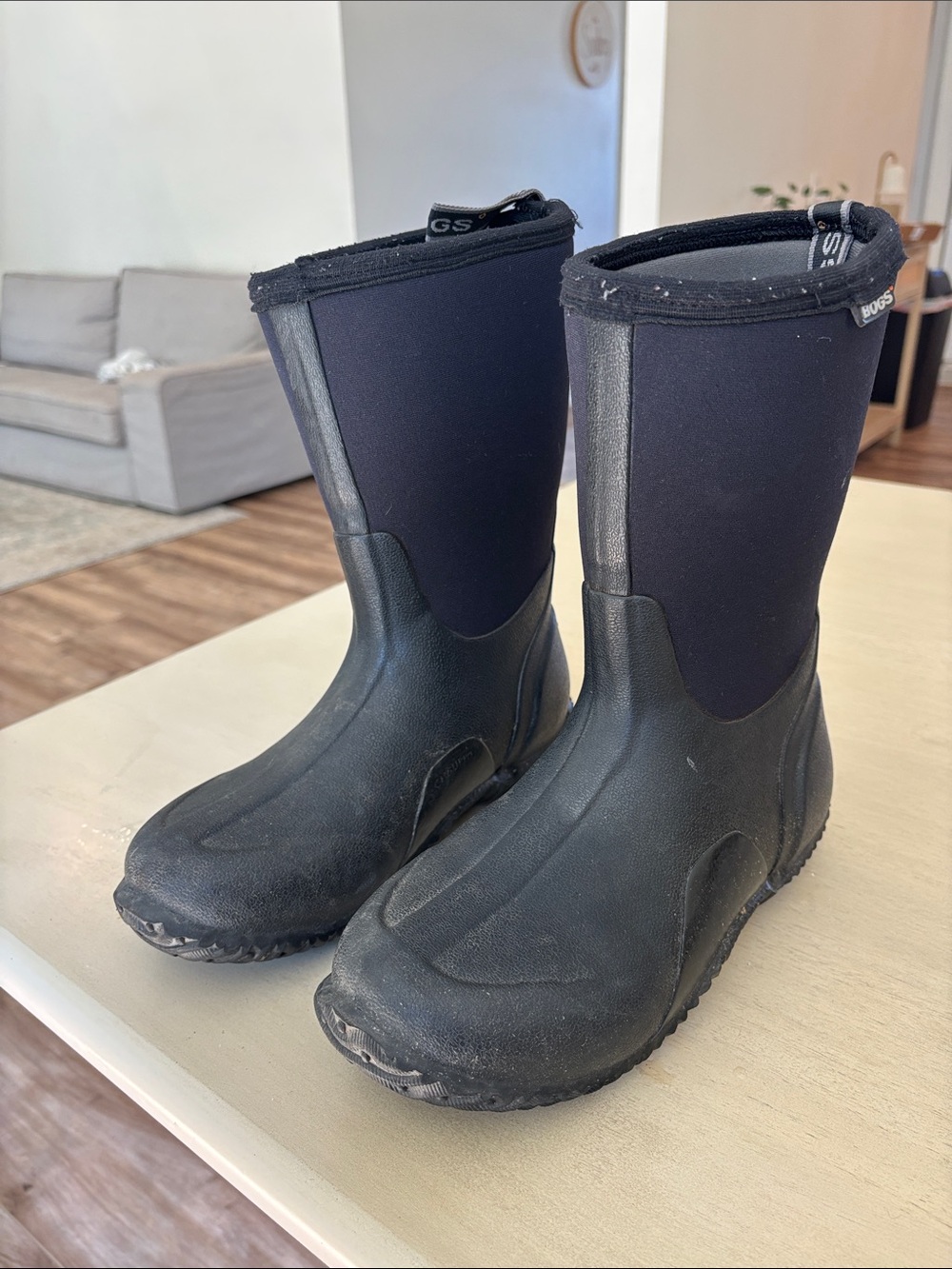 Bogs Classic Mid Waterproof Winter/Rain Boots – Women’s Size 7